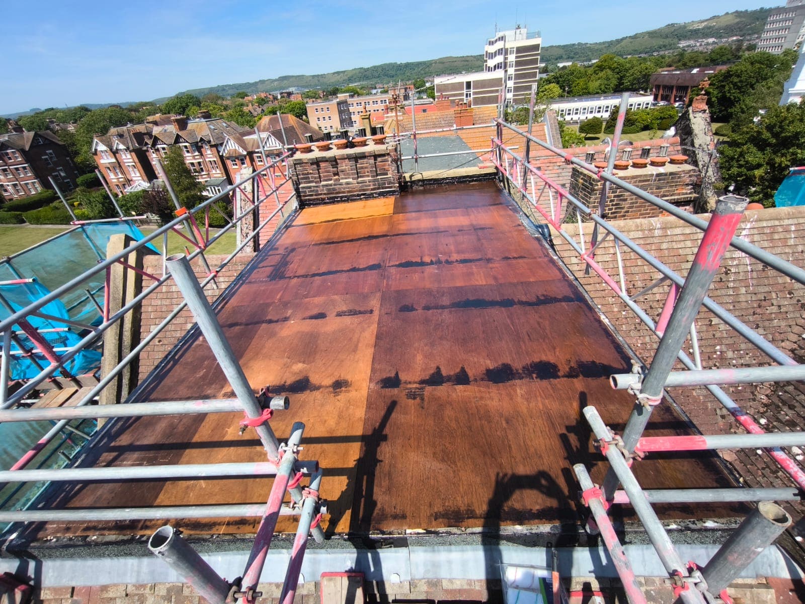 Flat roof before PMMA waterproofing